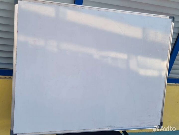 Магнитно маркерная доска 120/90