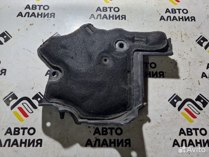 Звукоизоляция левая Bmw 5 F10 N52B30 2011