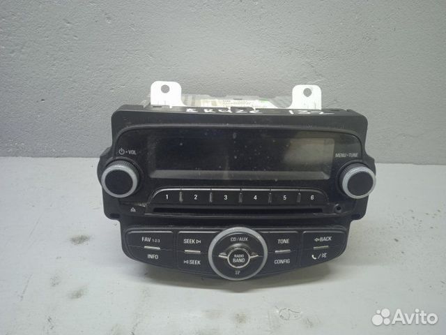 Магнитола Chevrolet Cruze 2013