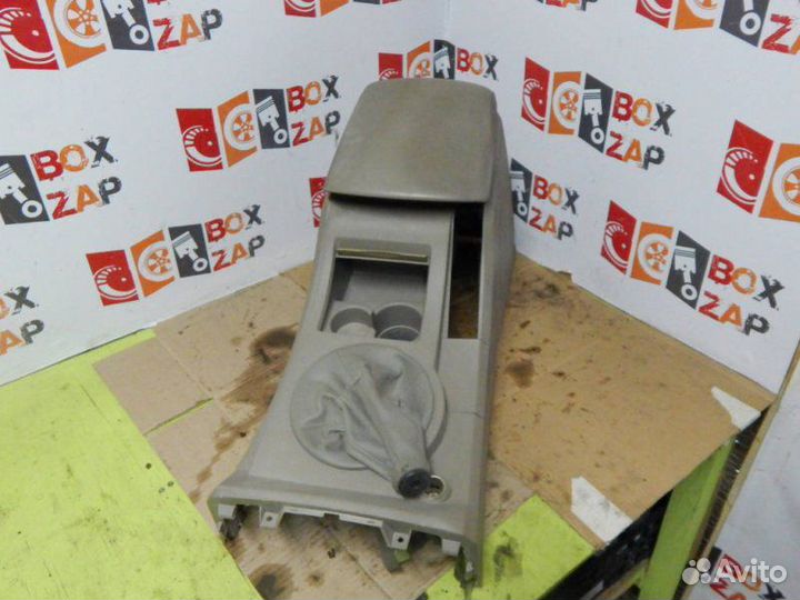 Консоль центральная Ssangyong Kyron 2 2.0 D20DT