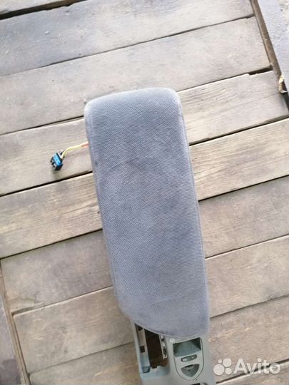 Подлокотник рено лагуна 2