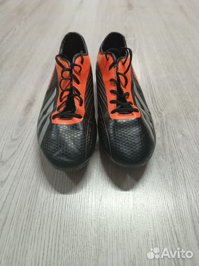 Бутсы adidas predator