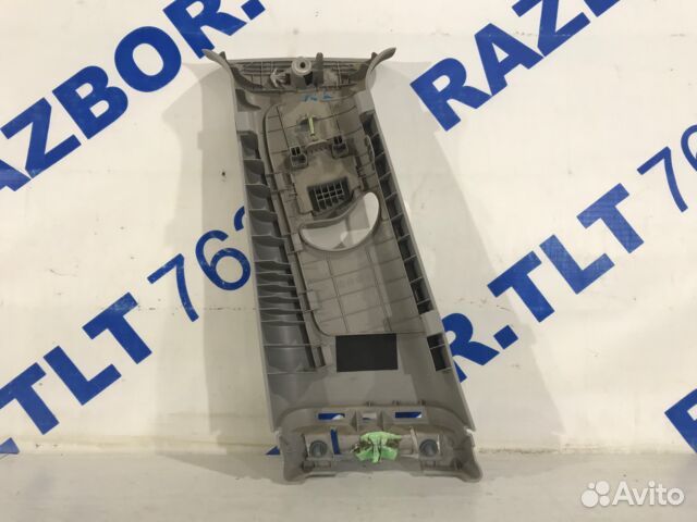 Обшивка центральной стойки верх прав KIA sportage