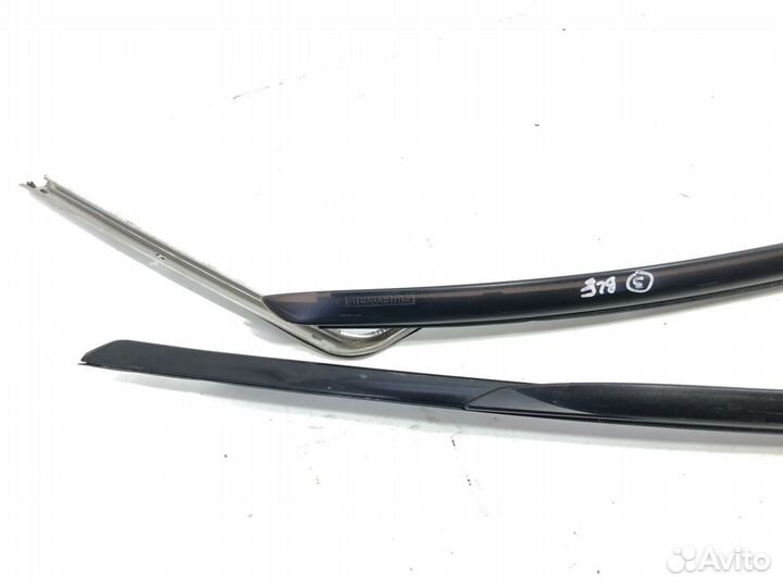 Молдинги с ветровиками передние Subaru Legacy BL