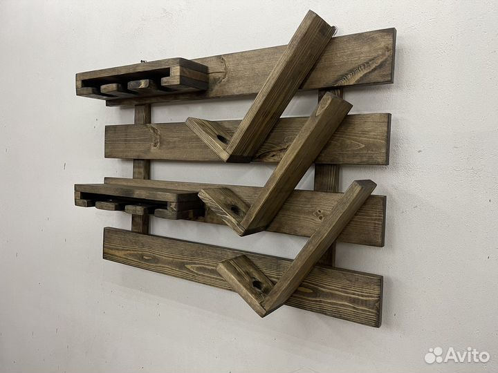 Полка для вина и бокалов