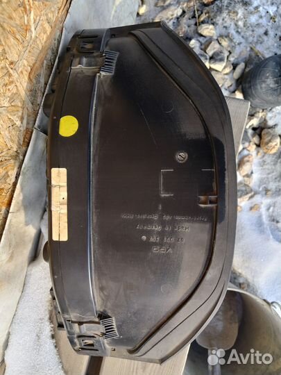 Щиток приборов Мерседес