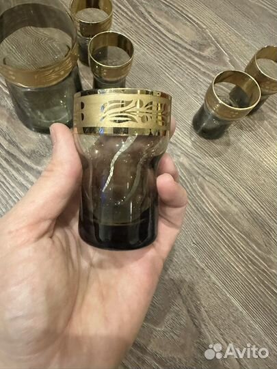 Набор стеклянных бокалов