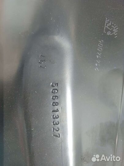 Панель клапана кузова левая Volkswagen Golf VII