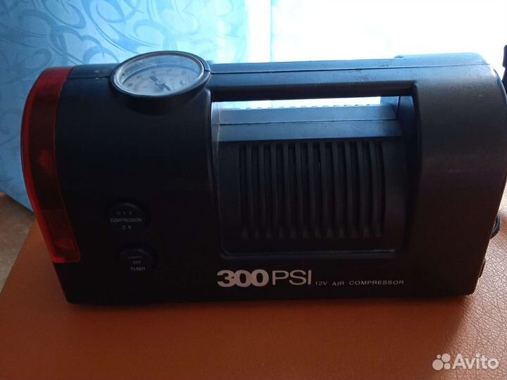 Компрессор автомобильный