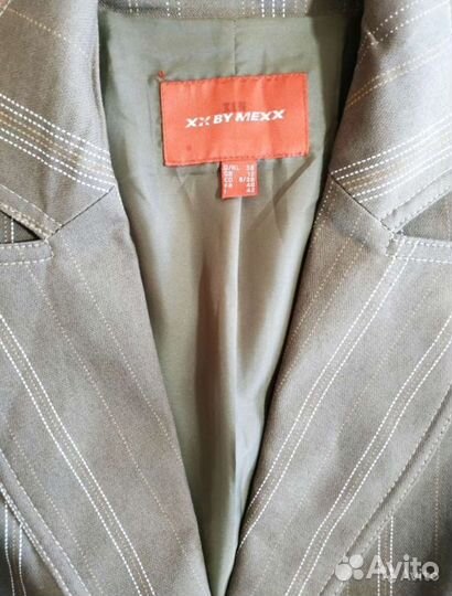 Пиджак классический в полоску женский костюм mexx
