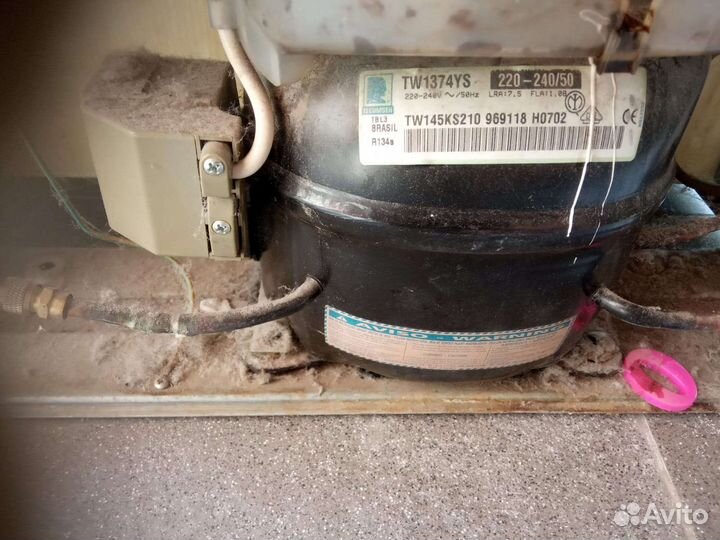 Холодильник б/у на запчасти