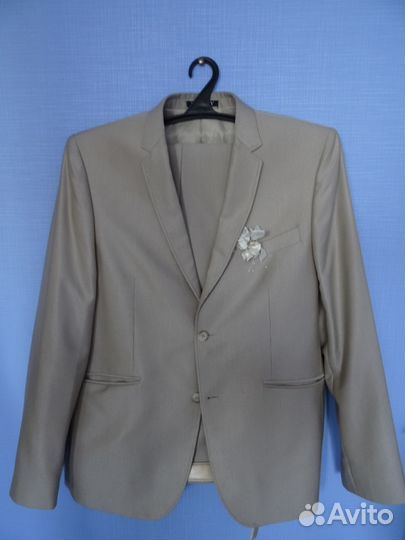 Свадебный костюм