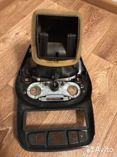 Консоль панели приборов ваз LADA Калина 1