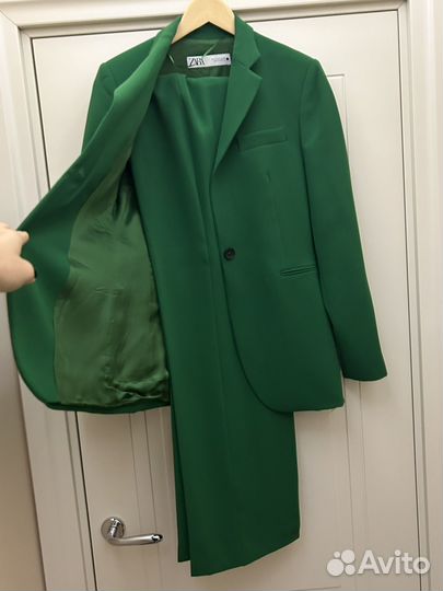 Брючный костюм женский Zara