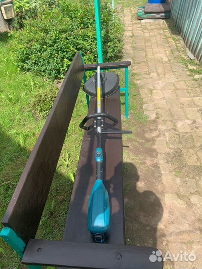 Электротриммер makita