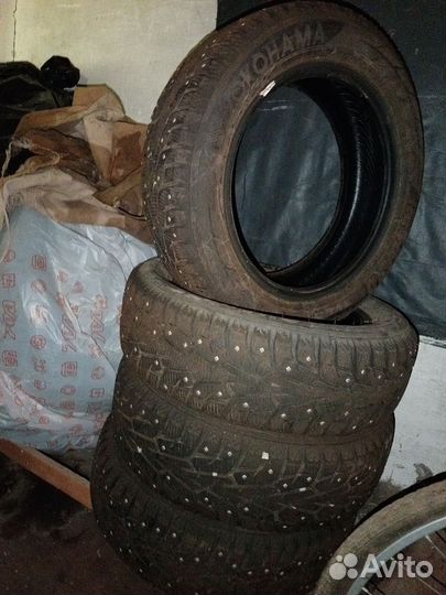 Зимняя резина r15 бу 185/60 Yokohama