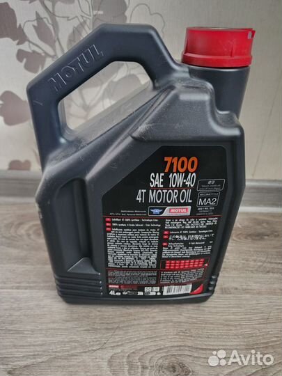 Масло motul 7100 10w 40 4л новое