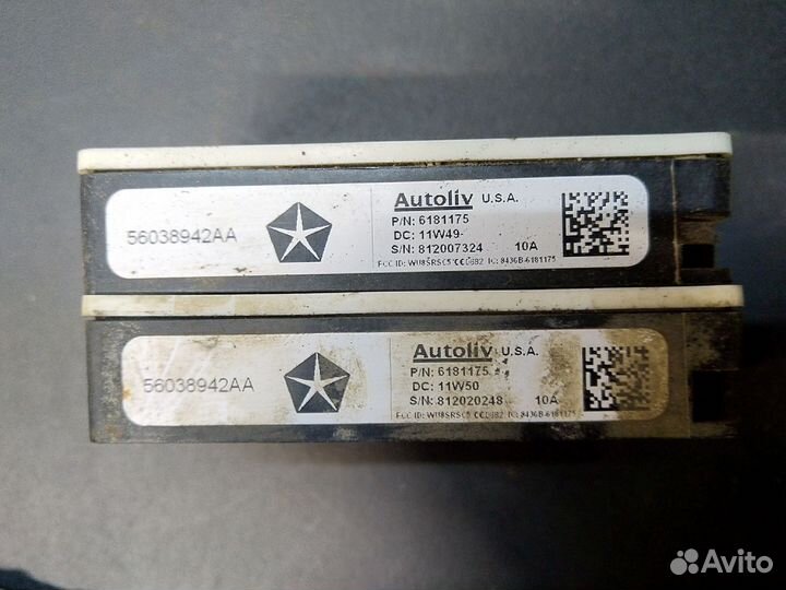 56038942aa блок управления Jeep Grand Cherokee WK2