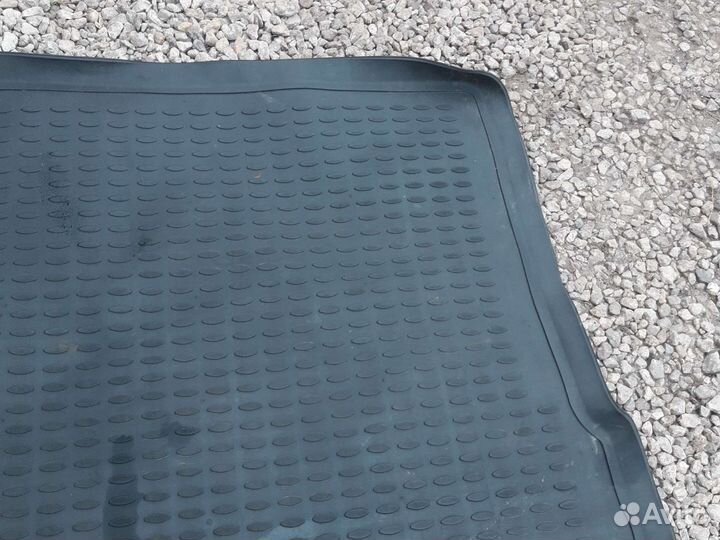 Коврик багажника седан Ford focus 2