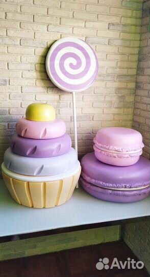 Сладости из пенопласта большие