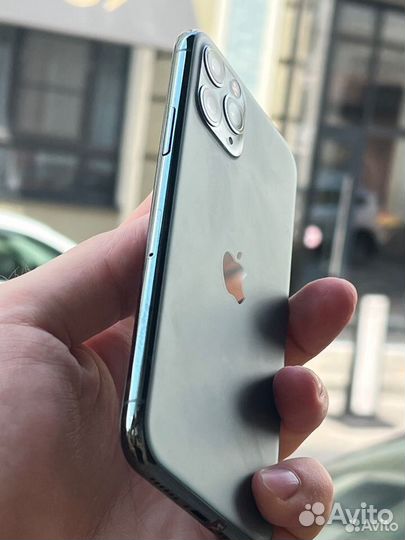 iPhone 11 Pro, 256 ГБ