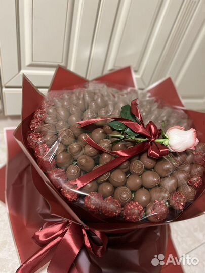 Букет из клубники в шоколаде