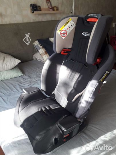 Детское кресло