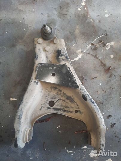 Рычаг передний правый Рено Дастер