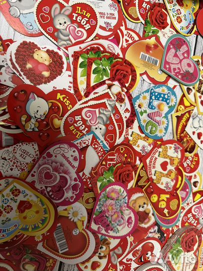 Открытки 14 февраля, 8 марта новые