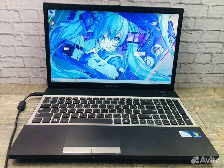 Ноутбук Samsung