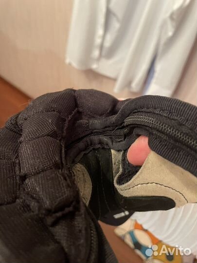 Краги хоккейные