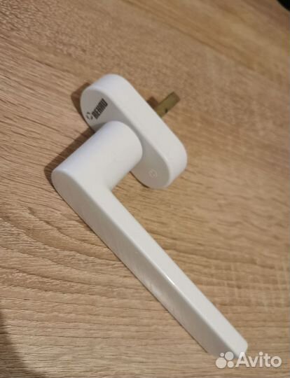 Оконная ручка rehau linea Design