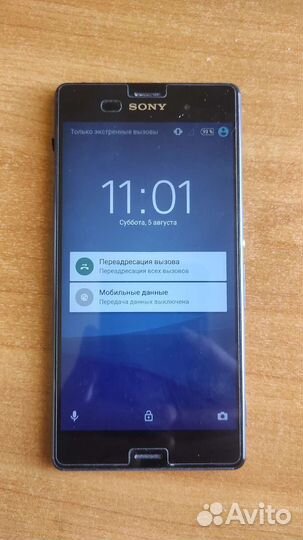 Телефон Sony xperia d6603