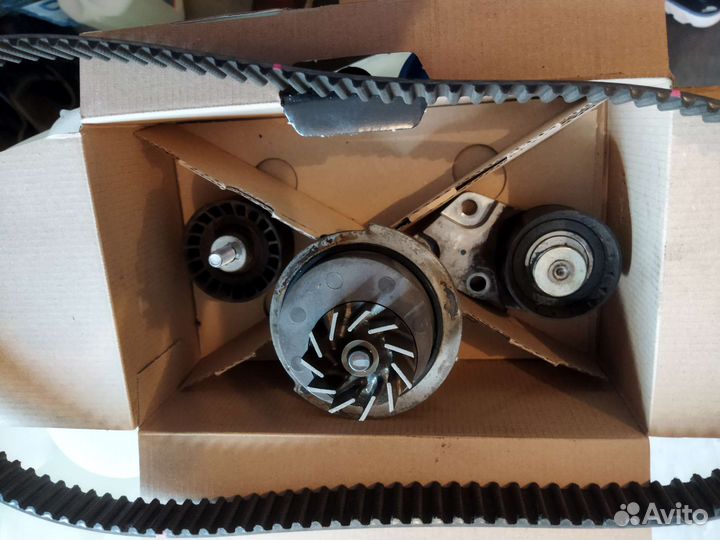 Комплект грм с помпой