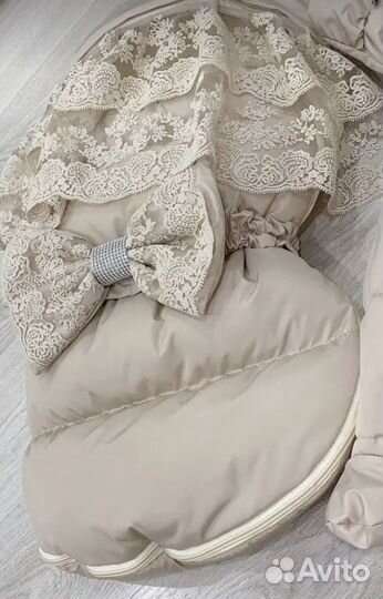 Продам комплект на выписку холодная осень зима