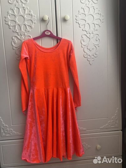 Платье для бальных танцев, рейтинговое