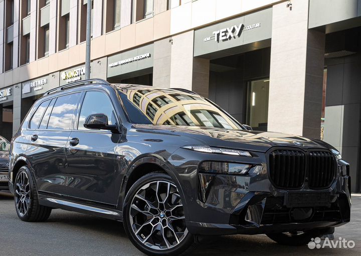 BMW X7 3.0 AT, 2024, 70 км