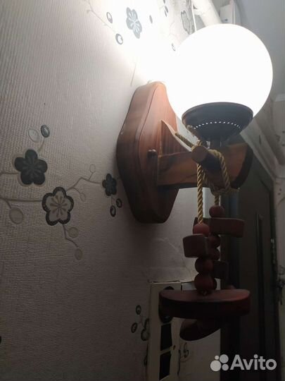 Настенный светильник бра