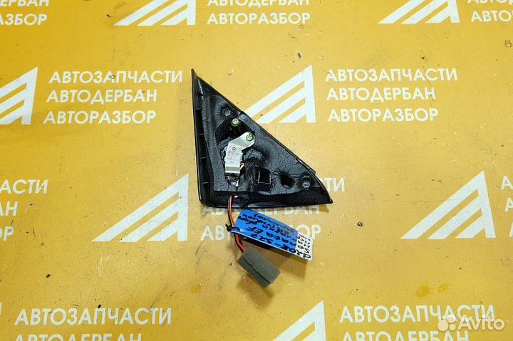 Накладка двери передней правой Hyundai Sonata EF