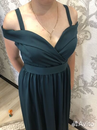 Вечернее платье