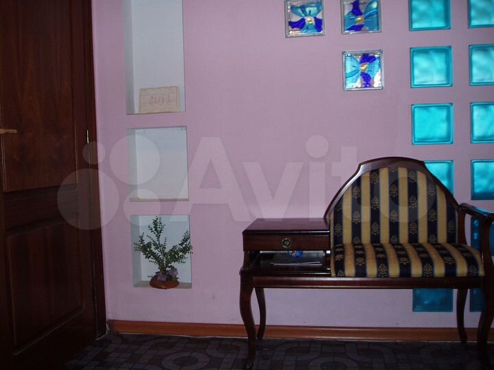 4-к. квартира, 210 м², 9/9 эт.