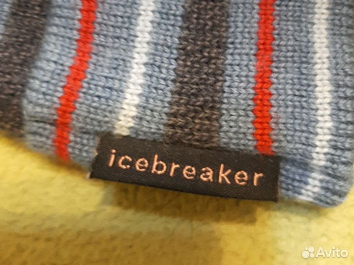 Шапка Isebreaker шерсть