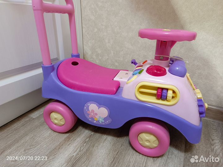 Машинка каталка толокар