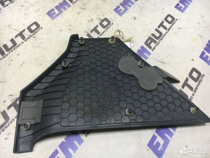 Решетка динамика передняя левая Рено Меган 2