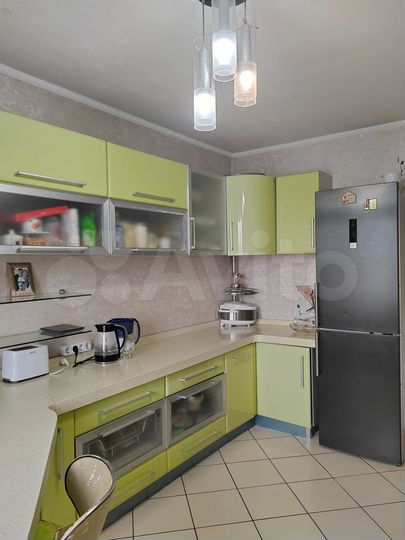4-к. квартира, 80,5 м², 8/9 эт.