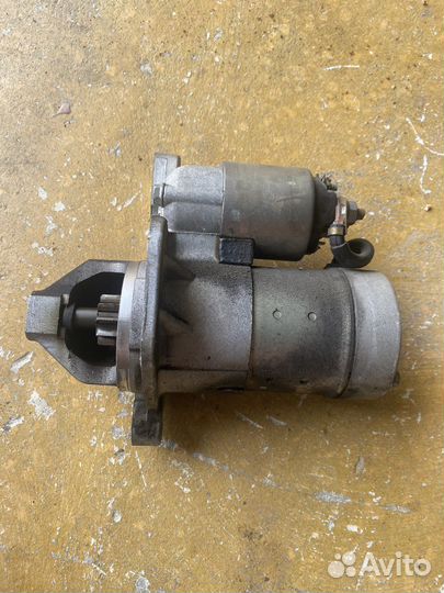 Стартер Nissan Qashqai X-Trail Serena MR20DE