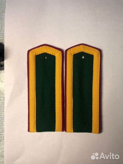 Нашивки, значки шевроны