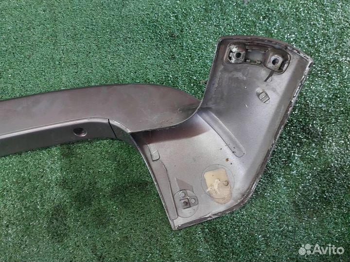 Спойлер (дефлектор) крышки багажника Toyota Town