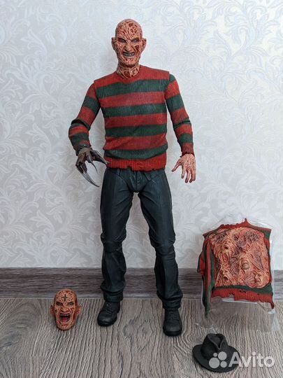 Neca Кошмар на улице Вязов 3 Фредди Крюгер (50 см)