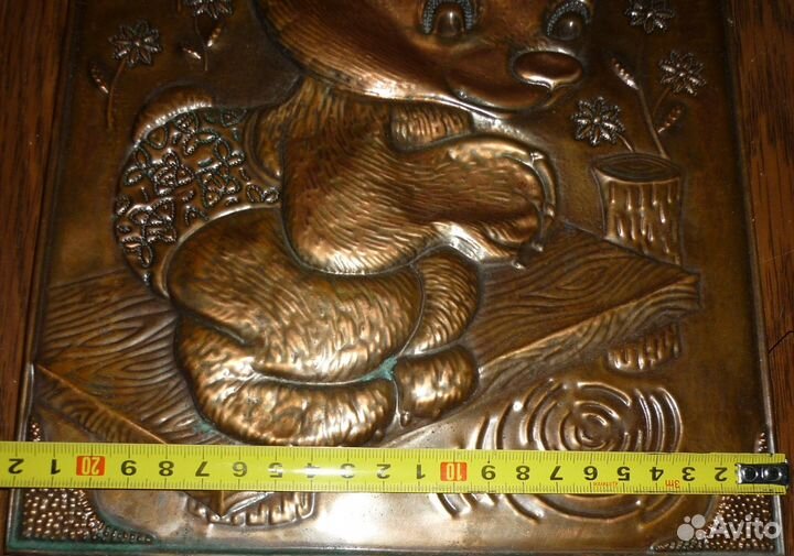 Панно чеканка